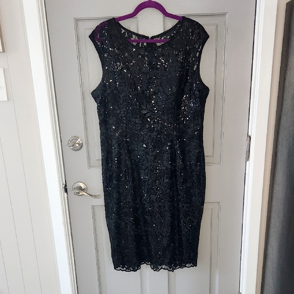 Adrianna Papell Black Sequin Embellished Sheath Midi Dress Sz. 16 - Picture 1 of 9